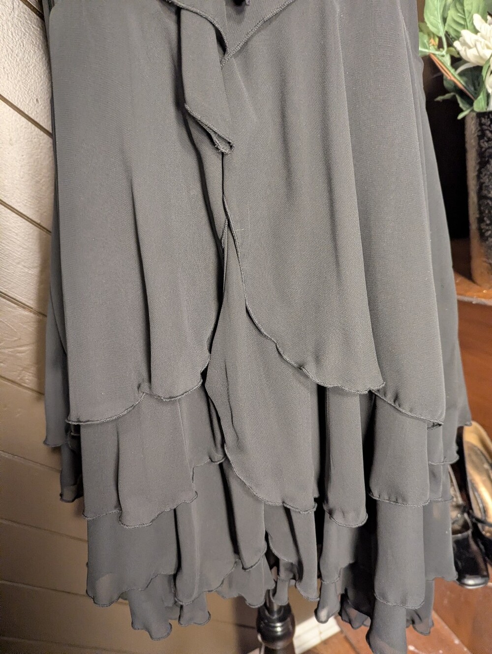 H&M Chiffon Ruffle Dress.    10/12 - Picture 3 of 3